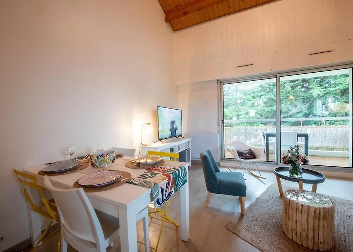 A Deux Pas De Gilles Croix De Vie